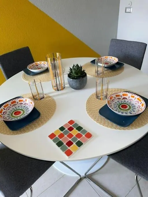 Faro Sul Mare Luxury Apartment - Zona Fiera Bari