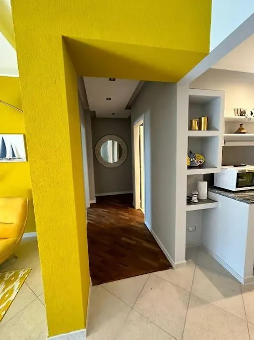 Faro Sul Mare Luxury Apartment - Zona Fiera Bari Italien