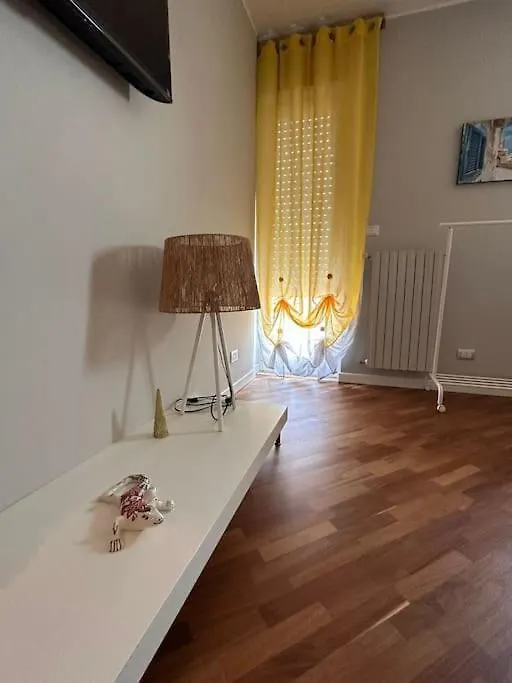 Faro Sul Mare Luxury Apartment - Zona Fiera Bari
